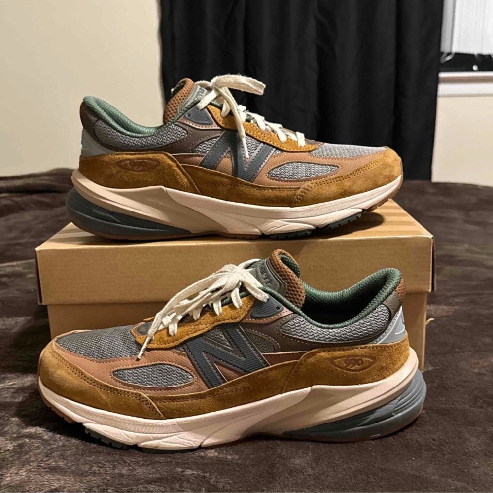 New Balance 990v6 Carhartt